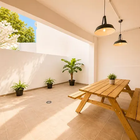 Unetti Oasis De Confort & Terraza Zen - 2 Plantas Holiday home *