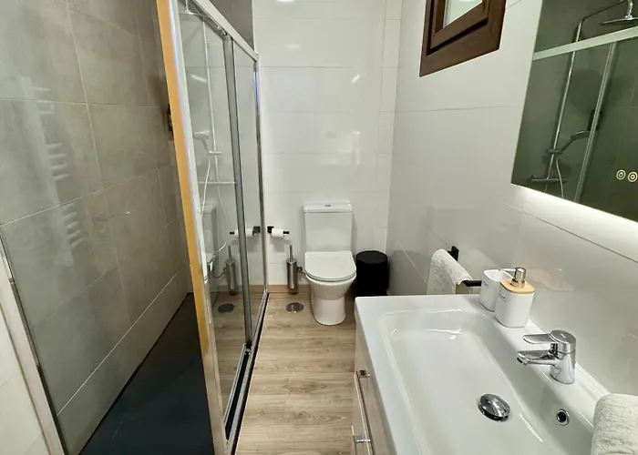 Oasis De Confort Urbano 2 Plantas 比戈